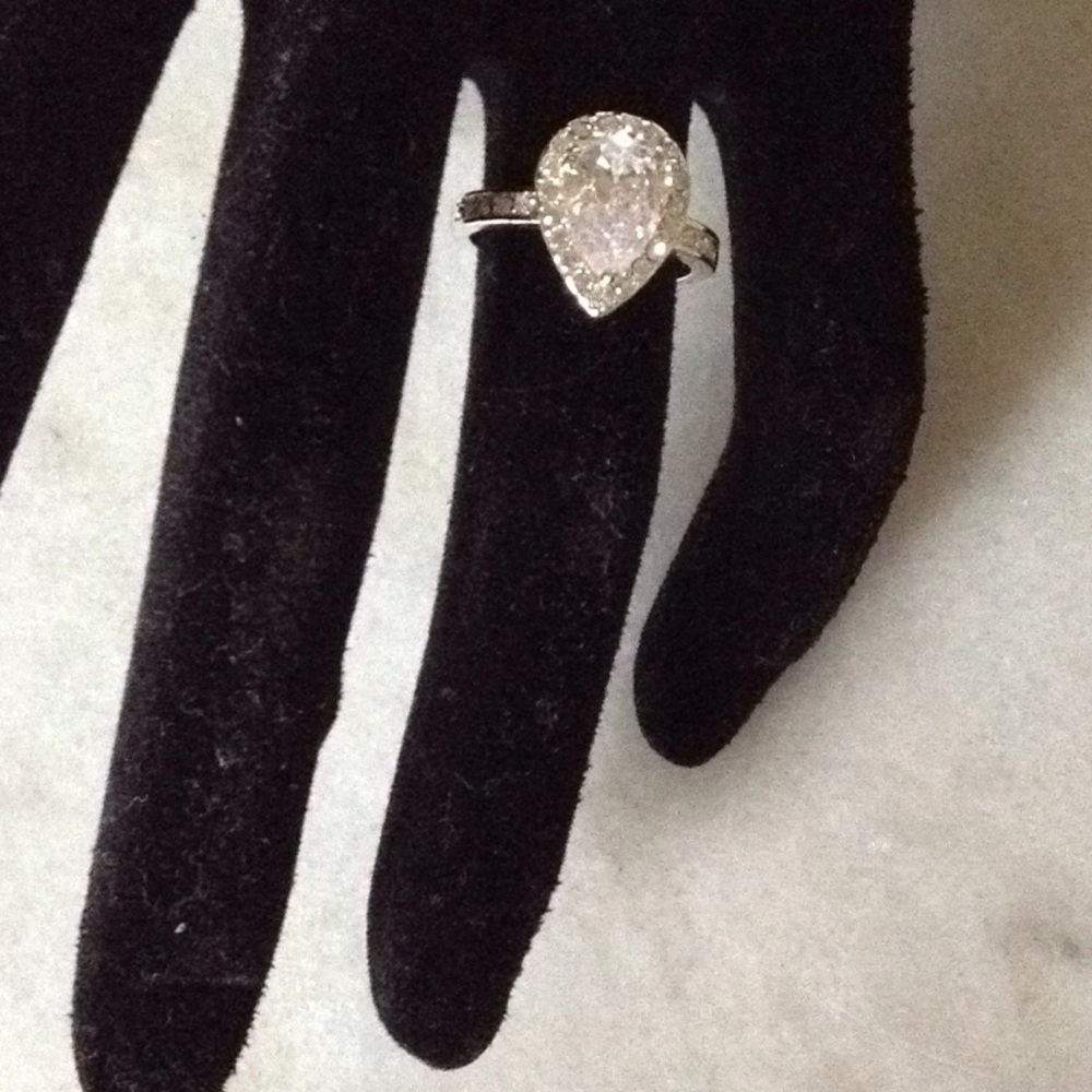 Lovely Cubic Zirconia Ring